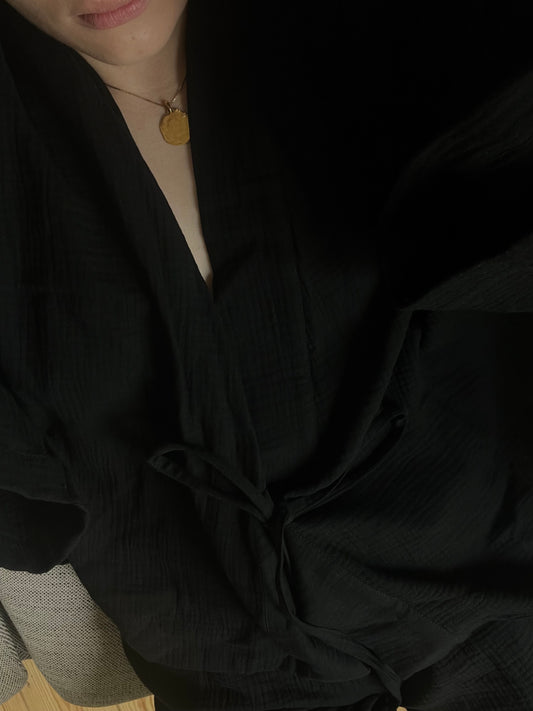 Kimono Astrid, Noir